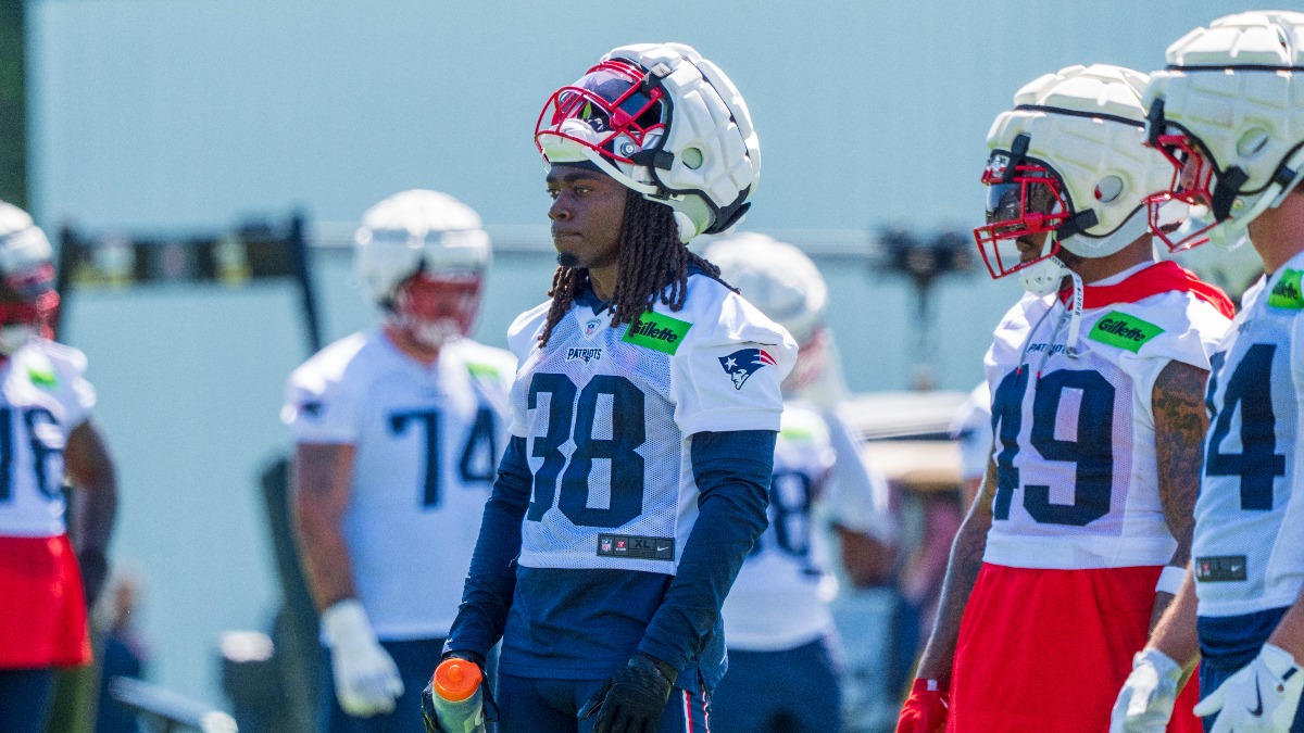 Why Patriots should consider benching Rhamondre Stevenson amid fumbling issues – NBC Sports Boston