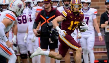 UMN Gophers defensive back was a Hawkeye