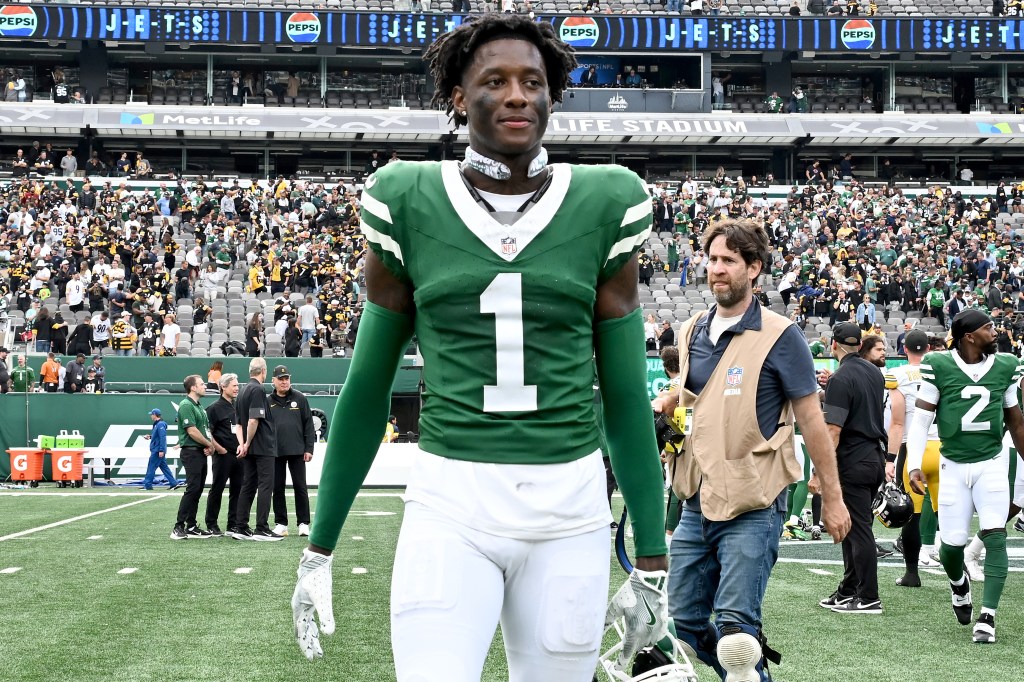 Sauce Gardner, walking off the field after the Jets' Week 1 loss to the Steelers, said he is looking forward to facing Josh Allen and the Bills in Week 2.
