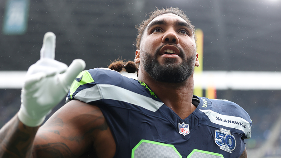 Seattle Seahawks Leonard Williams pregame Saints 2025...