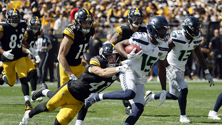Seattle Seahawks Tory Horton punt return Pittsburgh Steelers 2025...