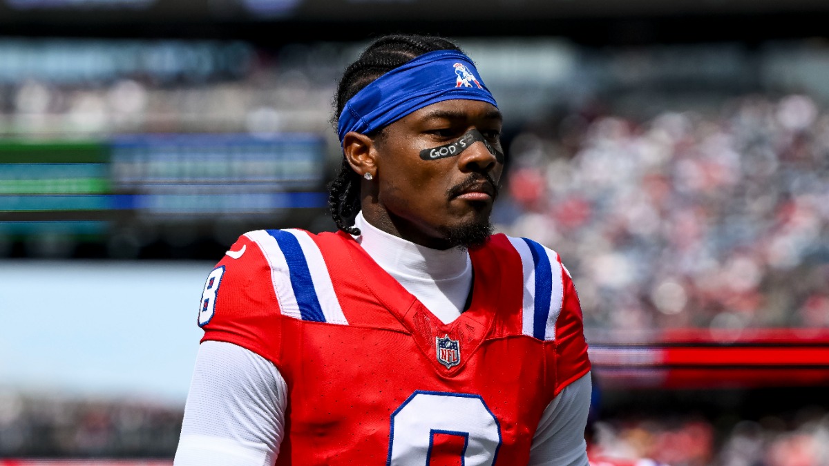 Patriots WR Stefon Diggs ‘reinventing himself’ in new role – NBC Sports Boston