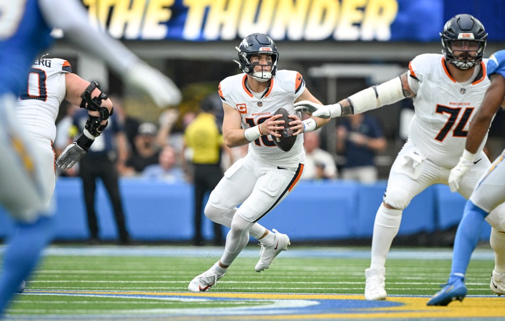 Bo Nix overthrows opportunities for Broncos win at Chargers
