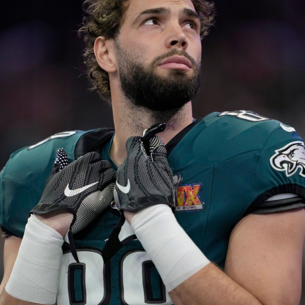 Goedert’s health in doubt, again, as Eagles prep for Chiefs