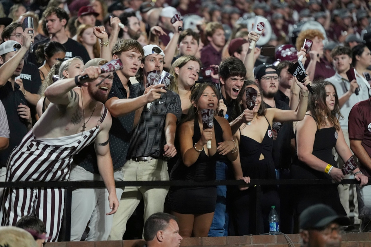 Arizona St Mississippi St Football