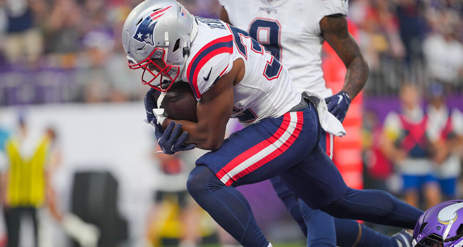 Analyst Predicts TreVeyon Henderson To Have Breakout Game