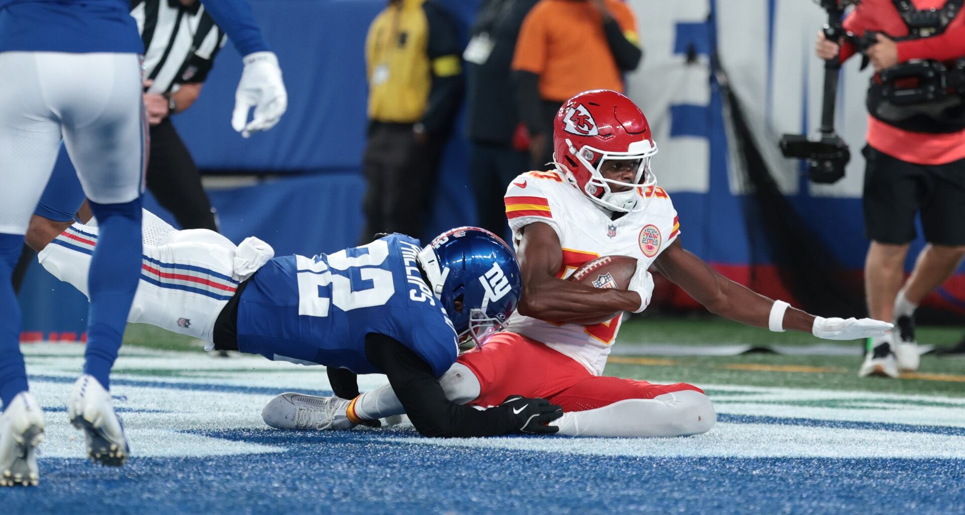 Patriots Bust Sends Shot Toward Fans After Great Game