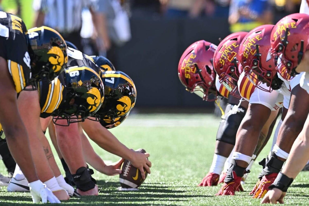 In college football’s new era, is it better to be Iowa or Iowa State?