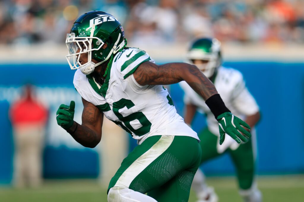 Jets Place Quincy Williams On IR, Add Mark Robinson From Patriots' Practice Squad