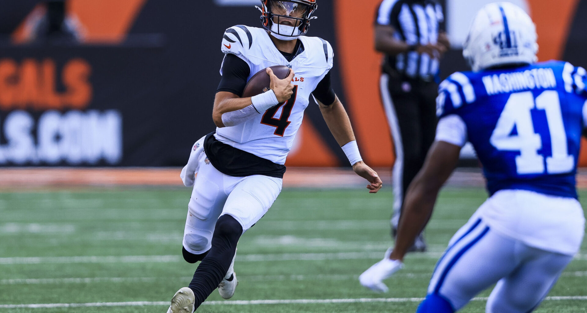 Vikings Sign a New Quarterback