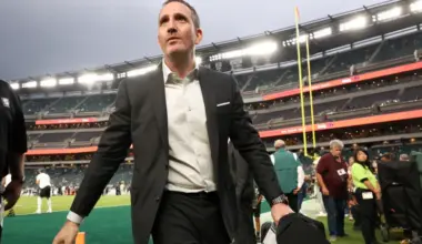 Philadelphia Eagles GM Howie Roseman on track to be the loser of recent trade image