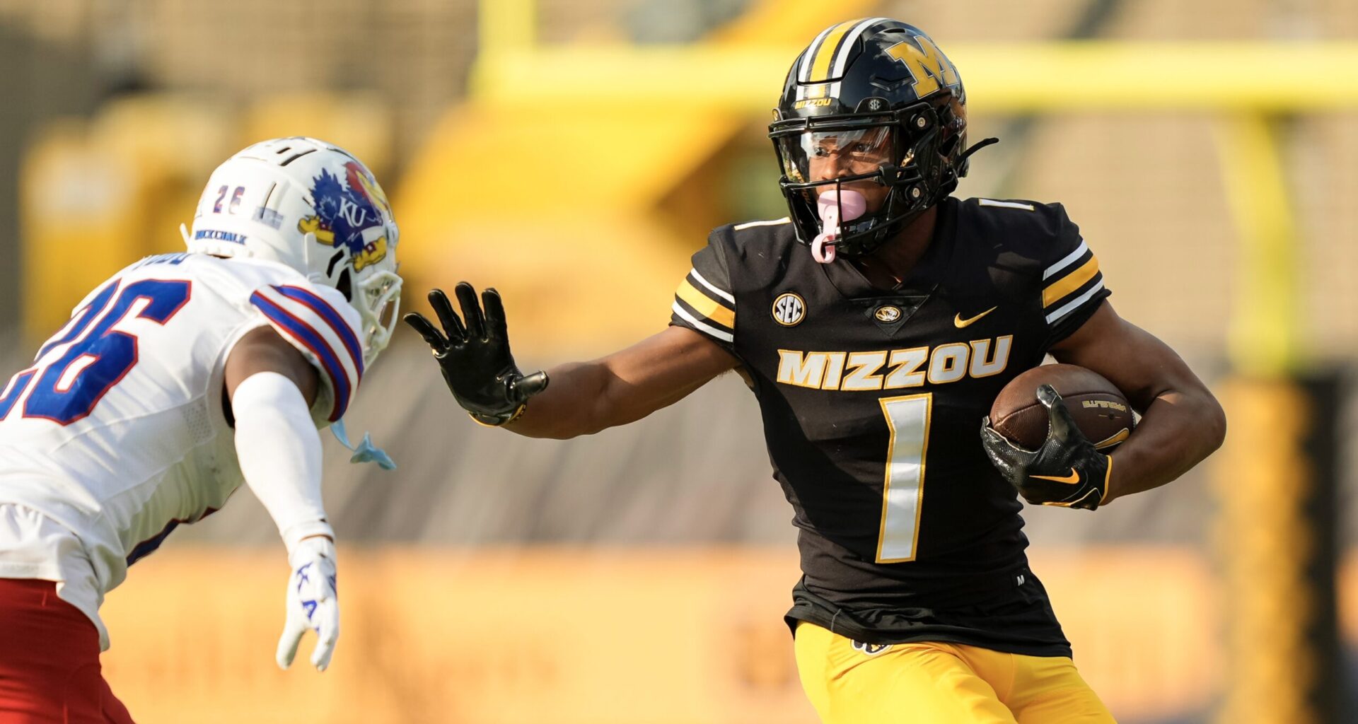 NCAA Football: Alabama at Missouri