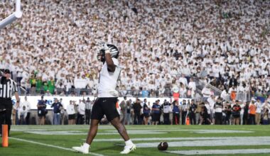 Oregon-Penn State: Ducks silence White Out in double OT as Lions’ big-game woes continue