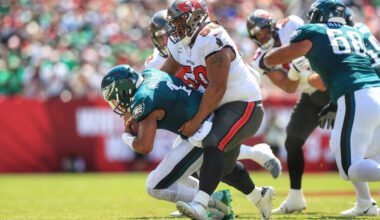 Eagles aim to avoid another mugging in muggy Tampa