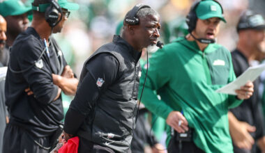 Jets' Aaron Glenn backs Brandon Stephens after Week 1 struggles