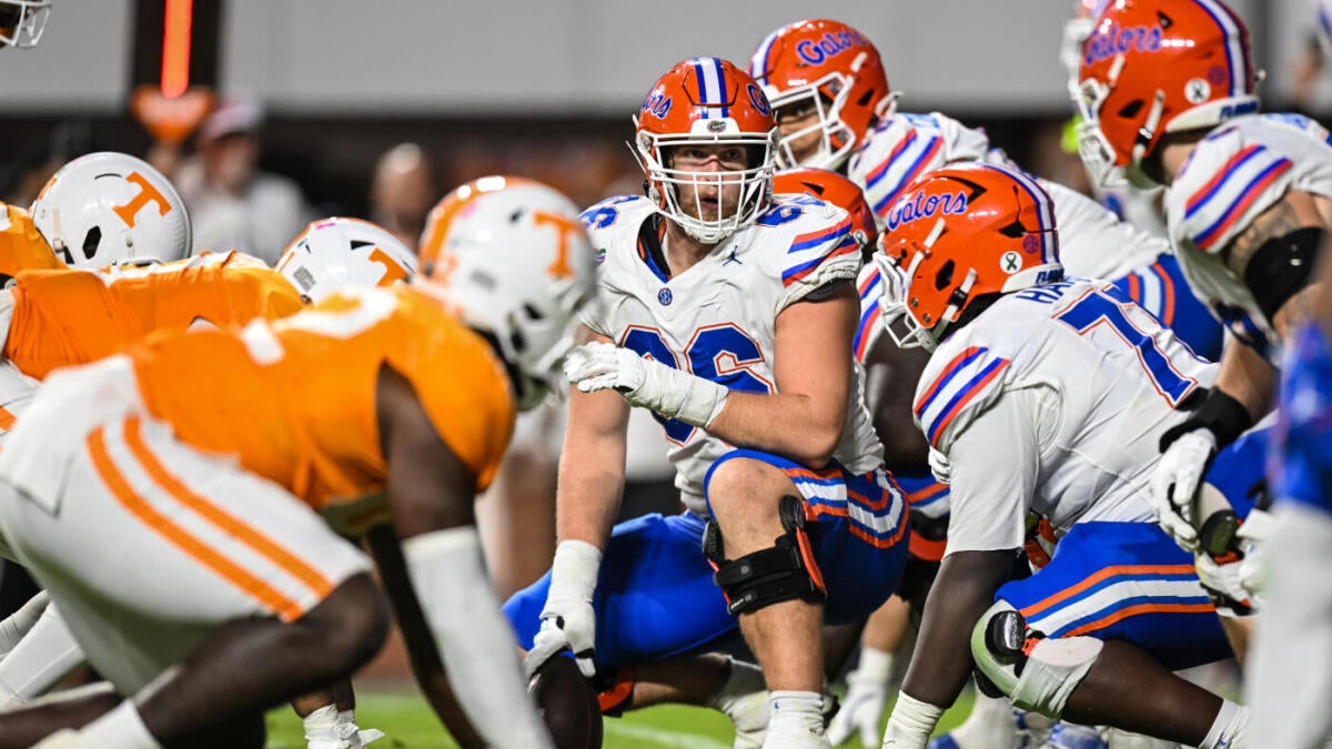 SEC football schedule: Alabama vs. LSU, Florida vs. Tennessee big misses in league's annual opponents model