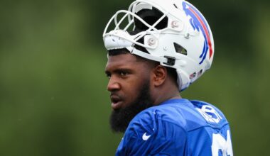 Buffalo Bills defensive tackle Ed Oliver (AP Photo)