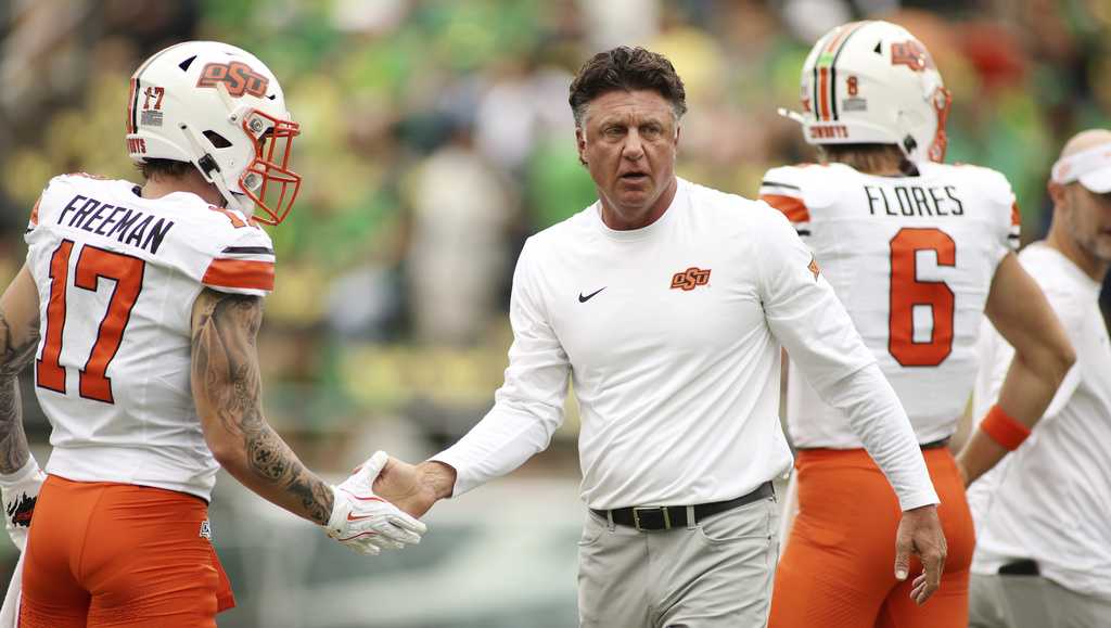 Oklahoma State fires football coach Mike Gundy