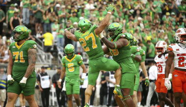 Oregon Ducks AP top 25 college football poll...