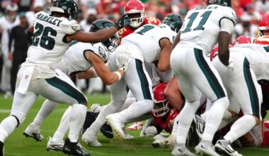 Problems officiating the tush push in Eagles-Chiefs game could be a new argument to get it banned