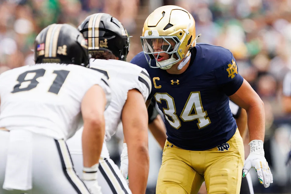 Notre Dame linebacker Drayk Bowen (34) lines up during the first half of a NCAA football game against Purdue at Notre Dame Stadium on Saturday, Sept. 20, 2025, in South Bend.