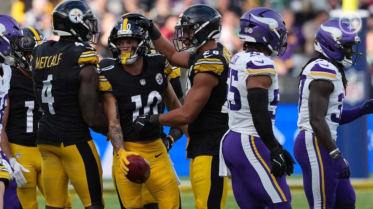 Smith: 'We looked smooth Sunday' 