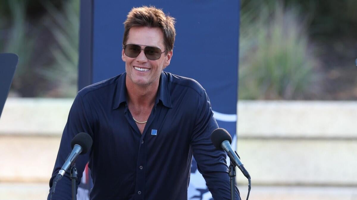 Tom Brady to join several current NFL stars in 2026 competitive flag football tournament