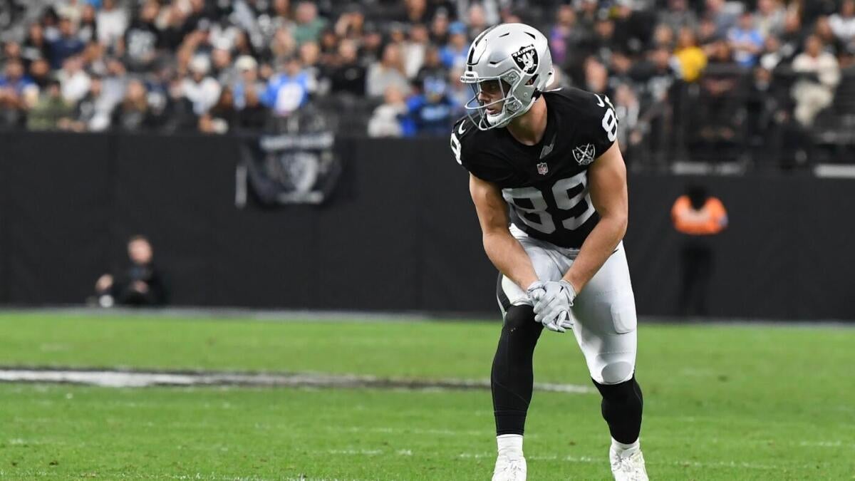 Fantasy football 2025 rankings, draft prep: Model releases QB, RB, WR, TE picks, NFL cheat sheets, ADP, tiers