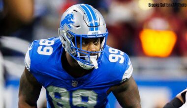 Eagles sign veteran Za’Darius Smith, place Ben VanSumeren on Injured Reserve