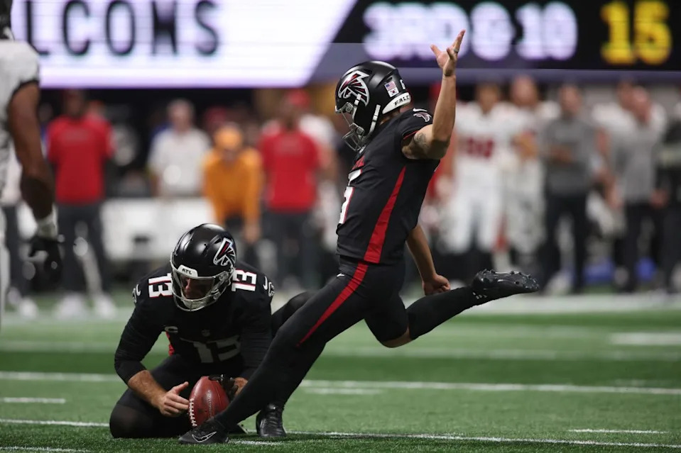 Atlanta Falcons kicker Younghoe Koo (6) misses a field goal against the Tampa Bay Buccaneers during the fourth quarter at Mercedes-Benz Stadium. IMAGN IMAGES via Reuters Connect