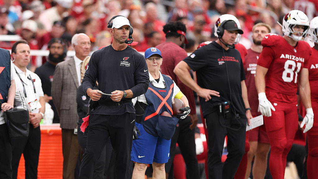 Arizona Cardinals' Jonathan Gannon looks on vs. the Panthers....