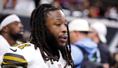 Alvin Kamara sends 3 letter message after New Orleans Saints announces surprise roster cut on eve of NFL season