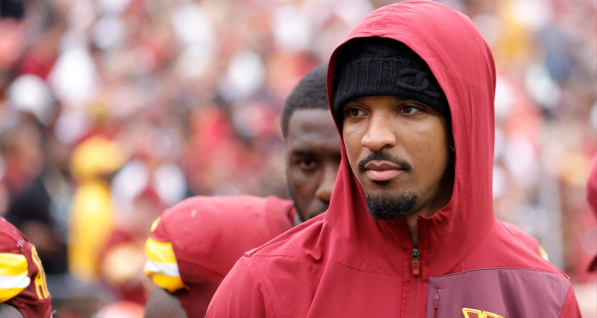 Jayden Daniels injury update with Washington Commanders star QB battling knee injury