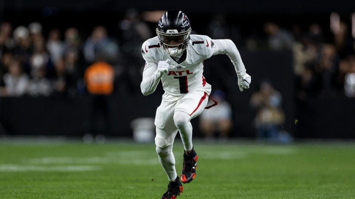 2025 Fantasy football draft strategy: Tiers, cheat sheet, PPR deep sleepers, best breakouts from NFL expert