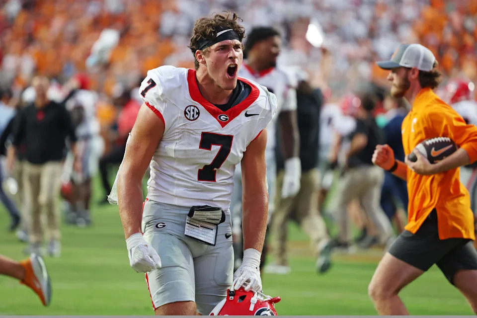 Sep 13, 2025; Knoxville, Tennessee, USA; Georgia Bulldogs tight end Lawson Luckie (7) reacts after the game against Tennessee Volunteers at Neyland Stadium. Mandatory Credit: Alan Poizner-Imagn Images