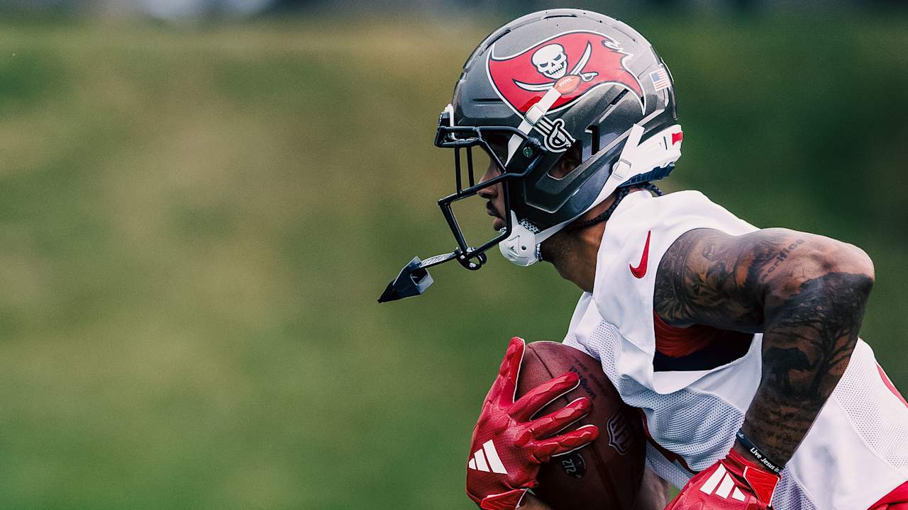 Emeka Egbuka Starts as a Rookie