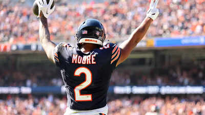 Will DJ Moore play against the Detroit Lions tonight? Latest injury update on Bears wide receiver