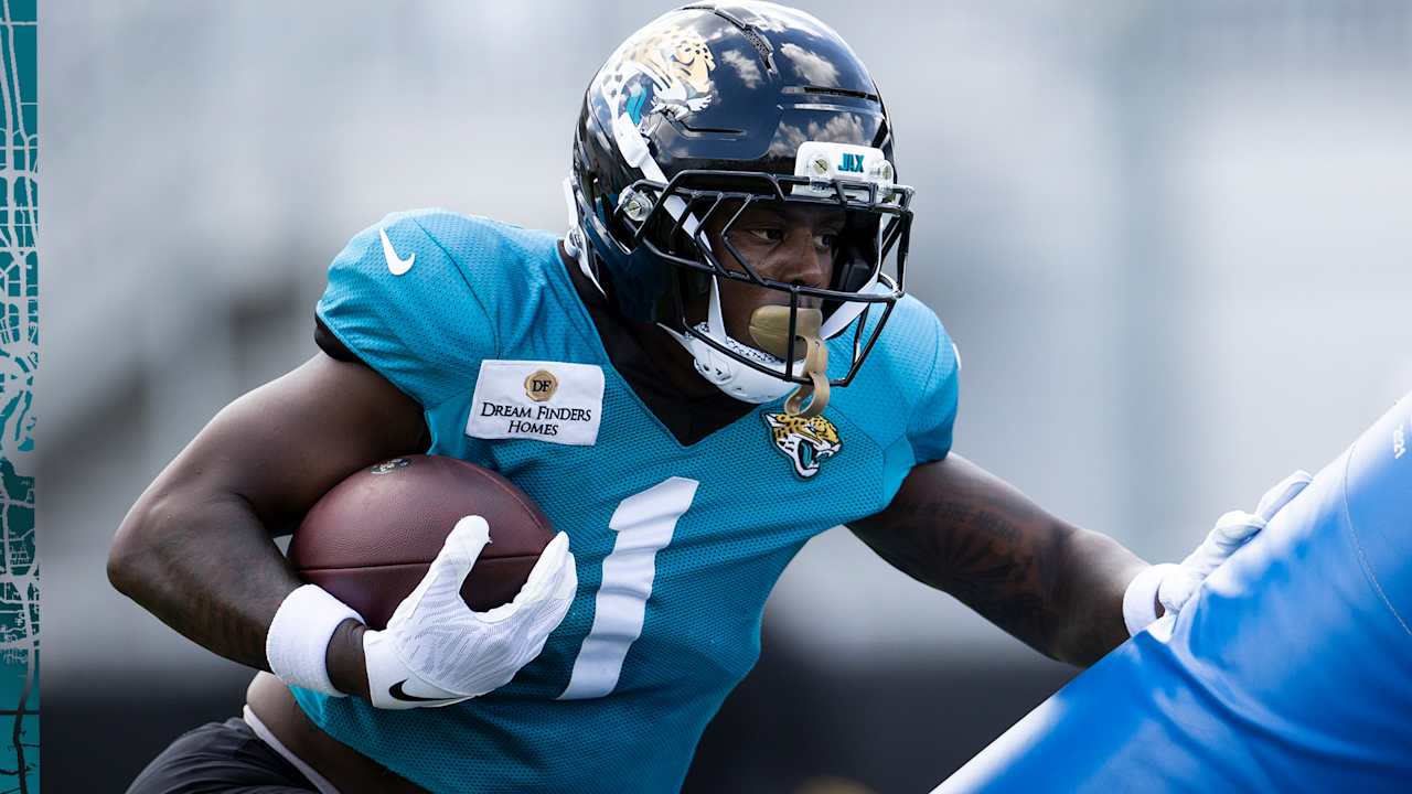 Travis Etienne Jr. Eager to Play Brother in 2025 Season Opener Against Panthers