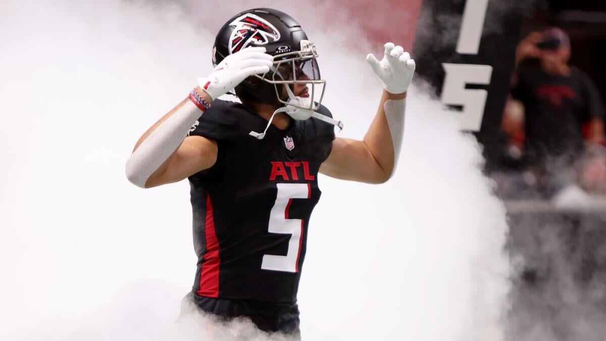 NFL DFS, Week 4: FanDuel, DraftKings daily Fantasy football picks include Drake London, Christian McCaffrey