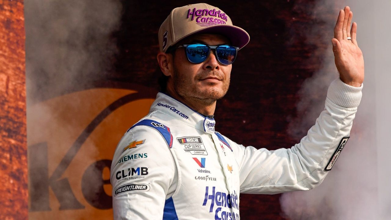 NASCAR Cup Series driver William Byron (24) during qualifying for the Shrines Children’s 500 at Phoenix Raceway.