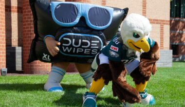 DUDE Wipes becomes official presenting partner of the Tush Push