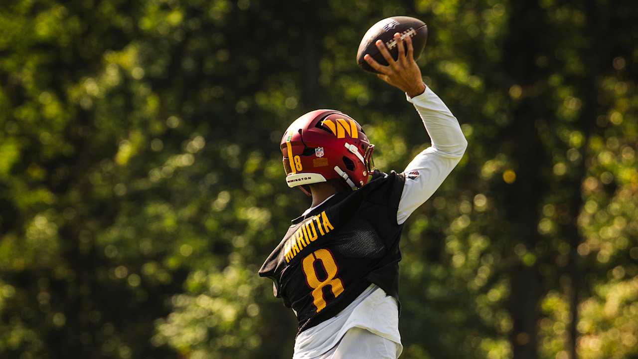 Command Center praises Mariota for being ideal substitute for Daniels