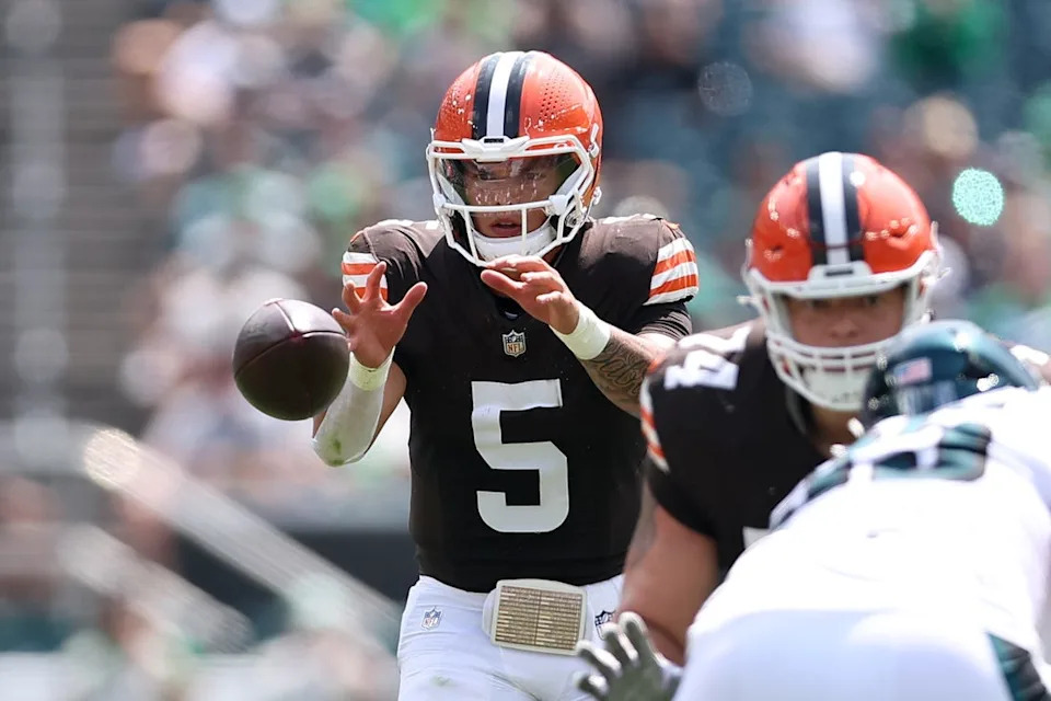Aug 16, 2025; Philadelphia, Pennsylvania, USA; Cleveland Browns quarterback Dillon Gabriel (5) snaps the ball against the Philadelphia Eagles during the first quarter at Lincoln Financial Field. Mandatory Credit: Bill Streicher-Imagn Images