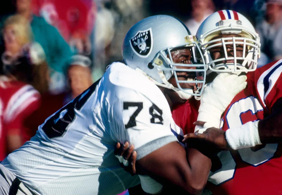 After rookie season, Clay was traded to the Chargers. Out of football after 1988.