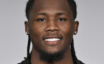 Tee Higgins Team-high yardage total in loss