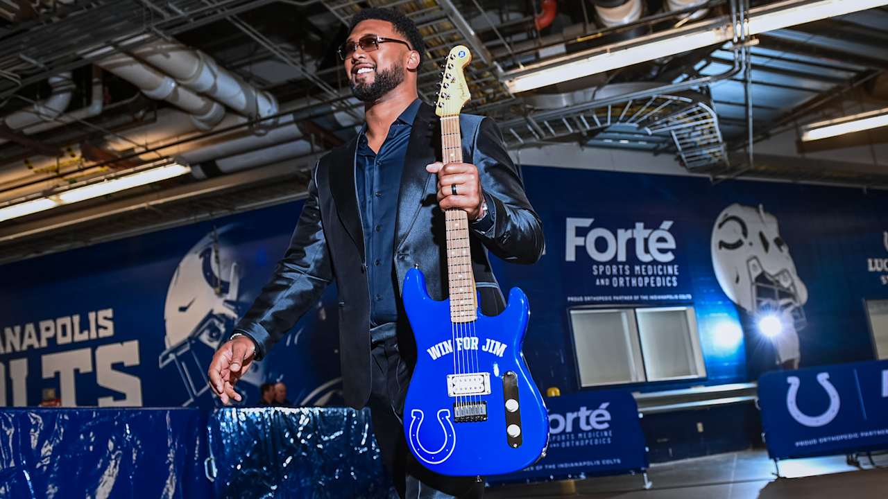 Shane Steichen, Colts to honor Jim Irsay during 2025 season with custom guitar presented to player before each game