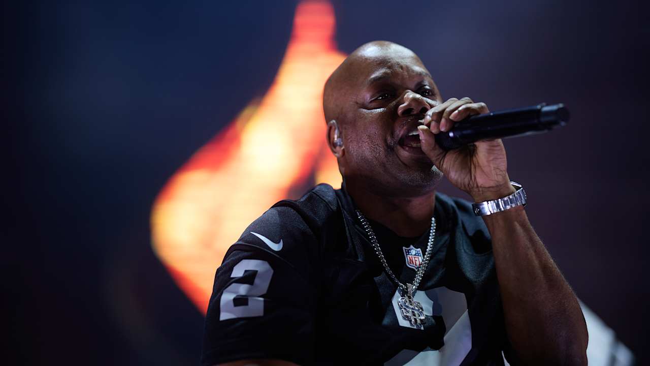 Oakland hip-hop legend Too $hort remains loyal to his childhood team