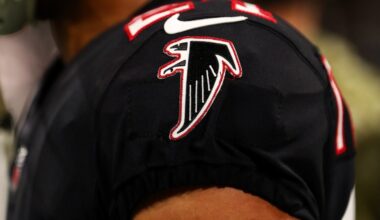Falcons will not be wearing 60th anniversary patch on jerseys