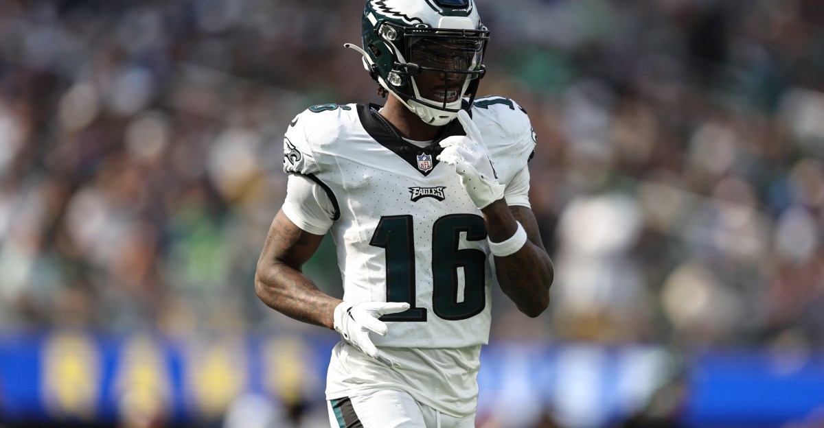 Eagles host 7 free agents for try outs, including Quez Watkins