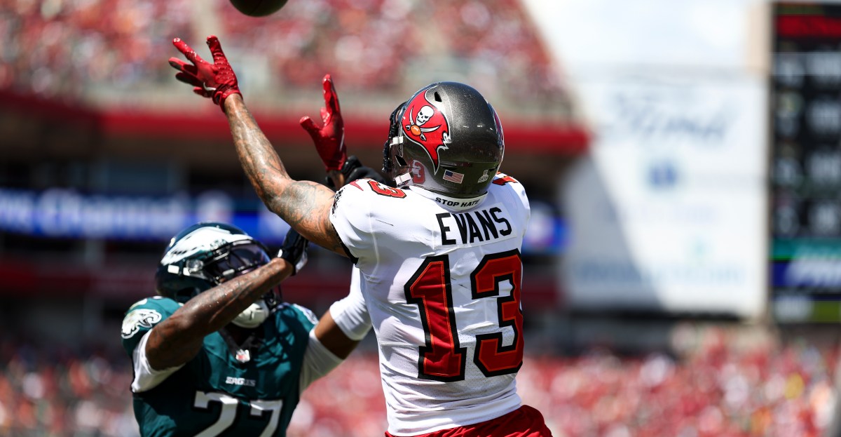 Mike Evans injury: Buccaneers to be without top WR against Eagles